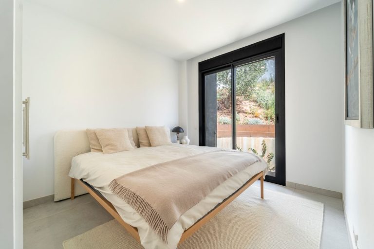 618371a73a8671d563b6d5698b29e8d1 - 10