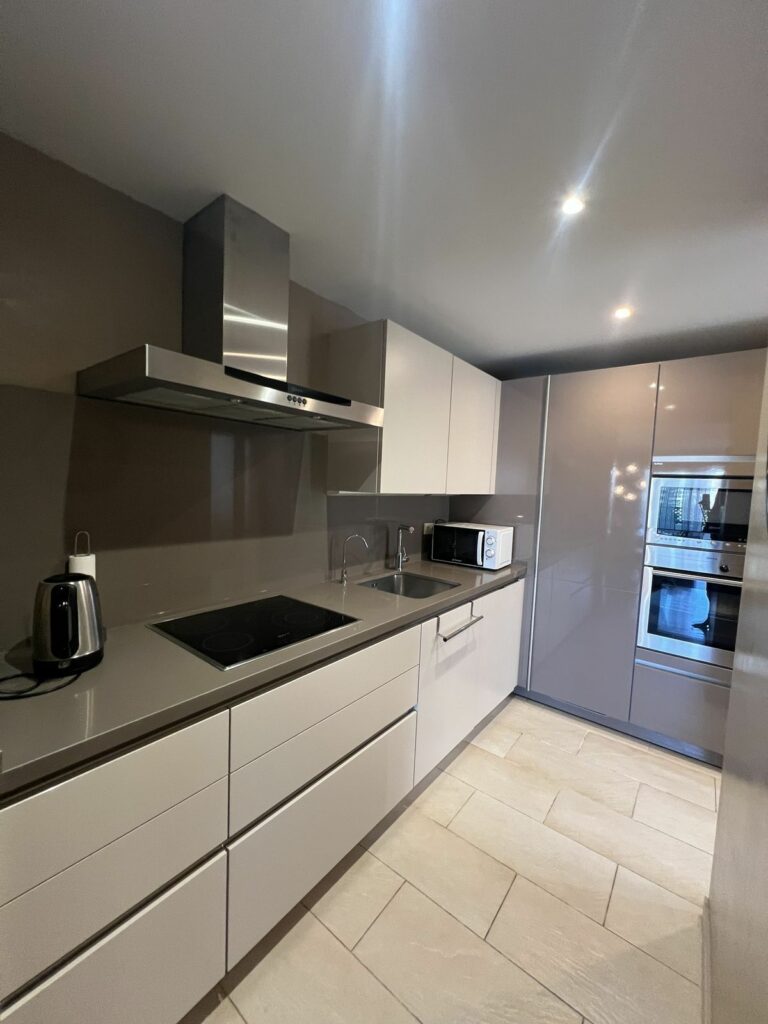 61cc7d824d2ceb30e40e9646c71821db - 6