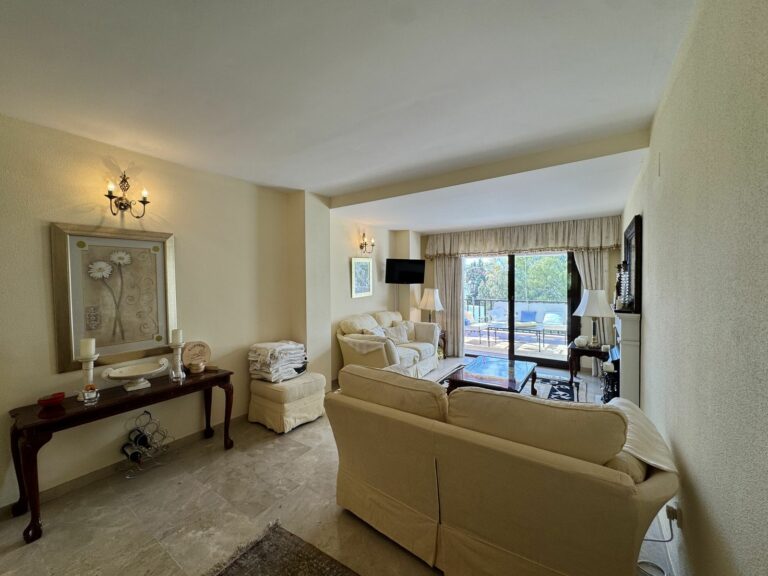 62da5afa06bd5fc933e562de7b35595e - 7