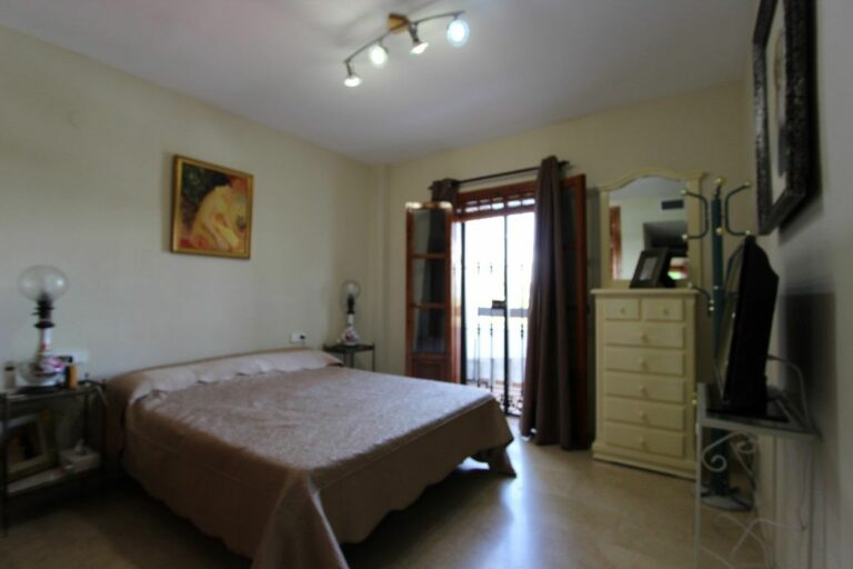 63e48e07c68189ca3045fc047e3713b7 - 5