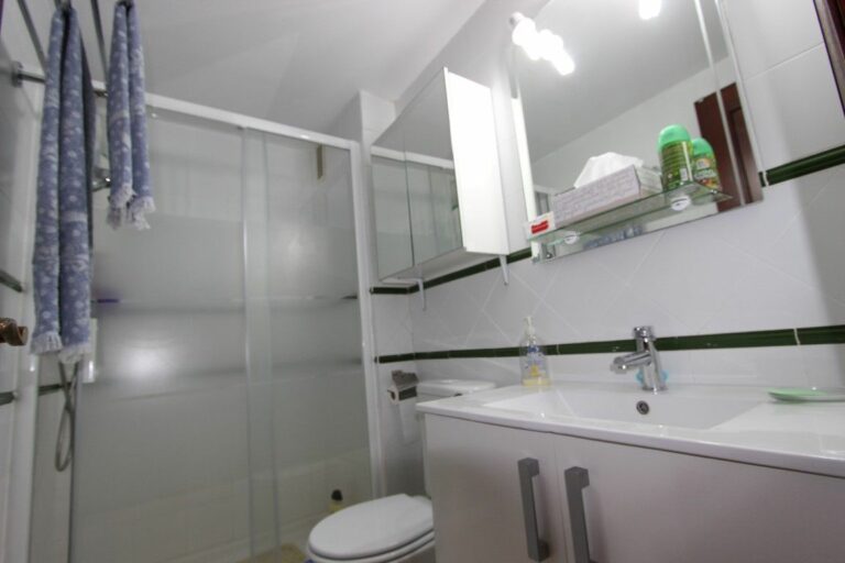 63e48e07c68189ca3045fc047e3713b7 - 7