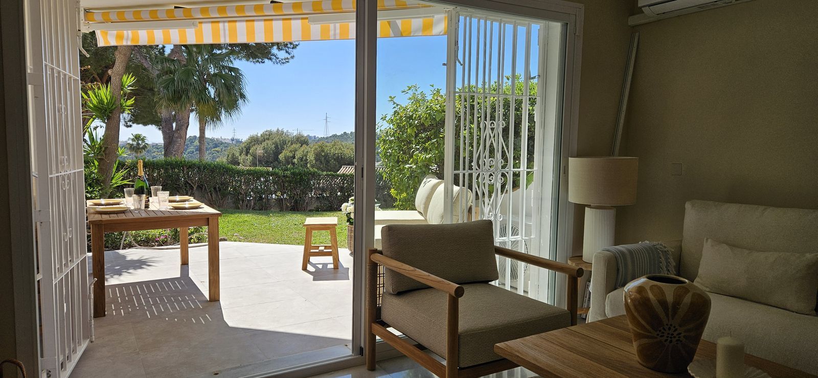 643c68f2be2646c4185dfbb077d700e5 - 3