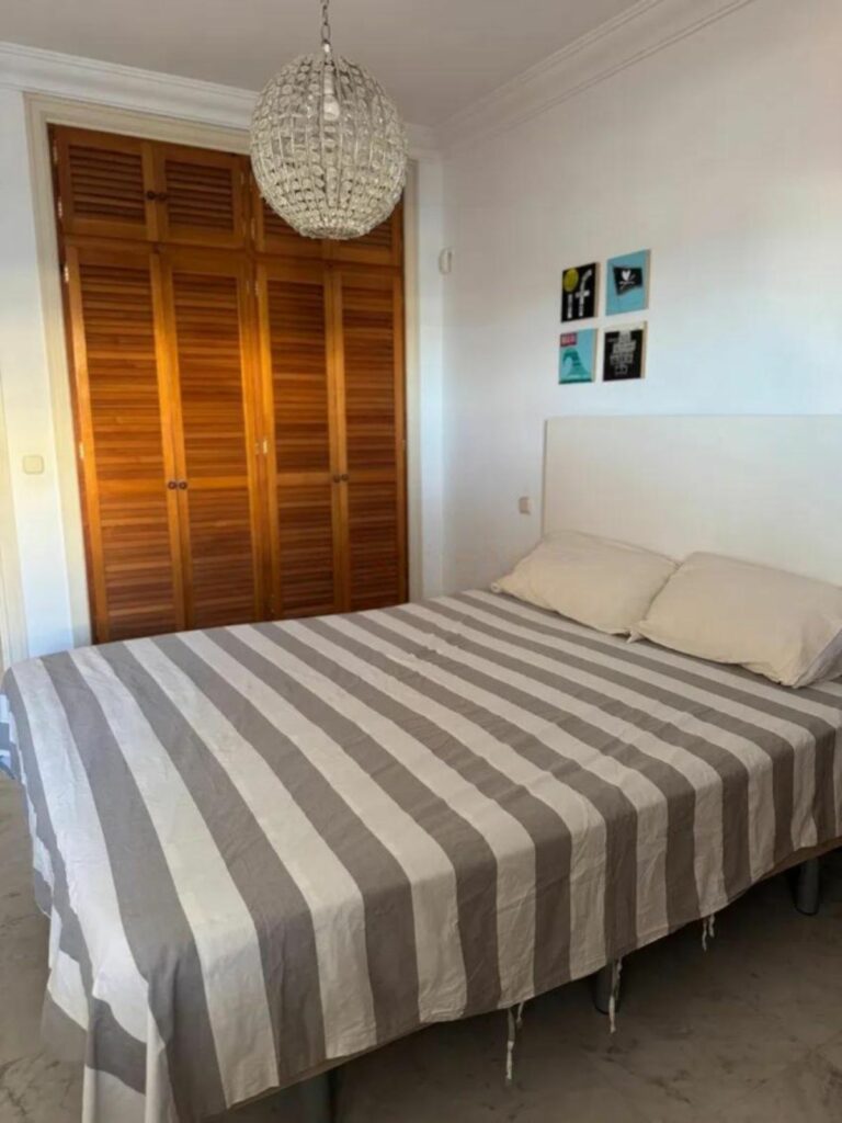 64f354f166ea676d84c57f16179e04f0 - 10