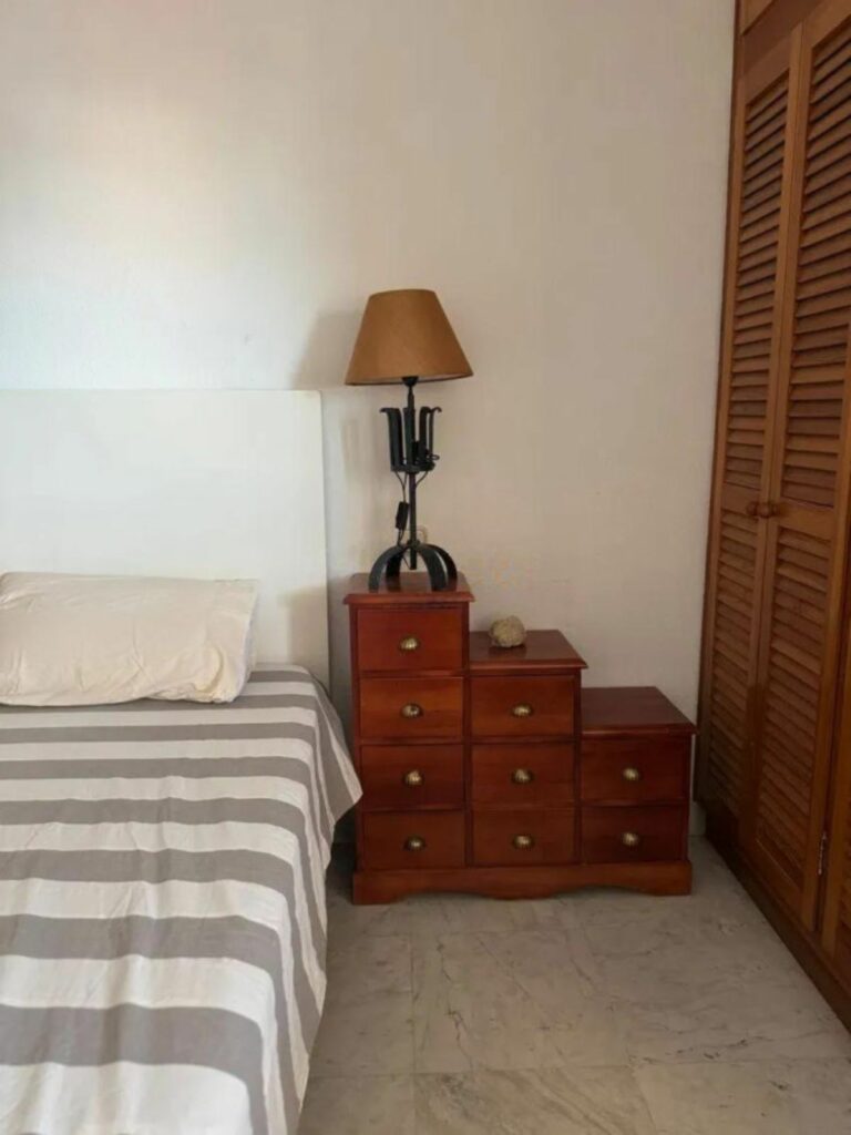 64f354f166ea676d84c57f16179e04f0 - 5