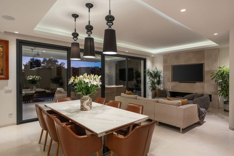 65f9848183d18b8119d90900b92cc224 - 7