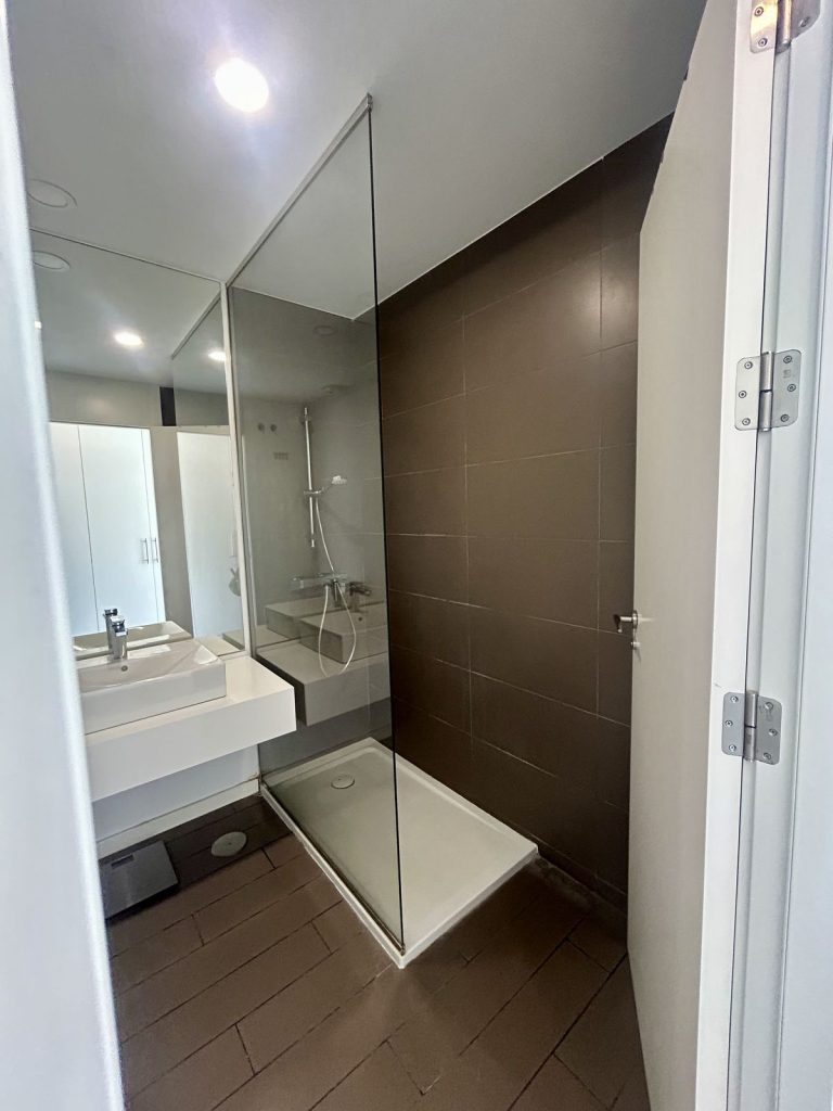 66538b8a9c439cb5c2ce04ff2f31dc06 - 13