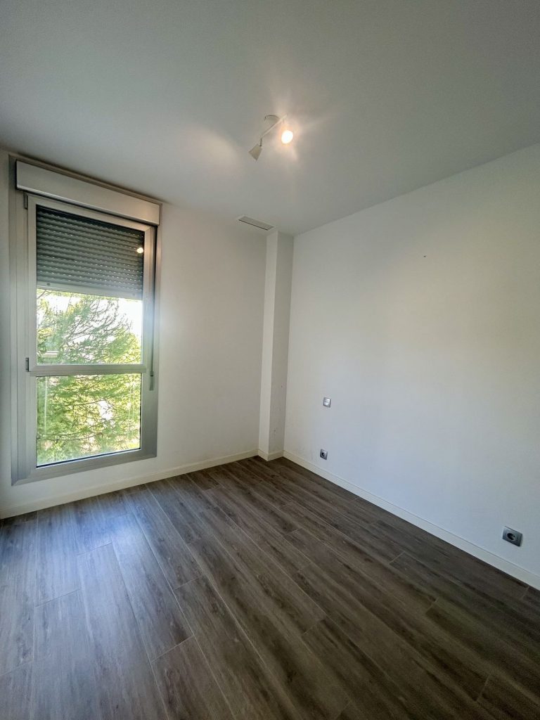 66538b8a9c439cb5c2ce04ff2f31dc06 - 16