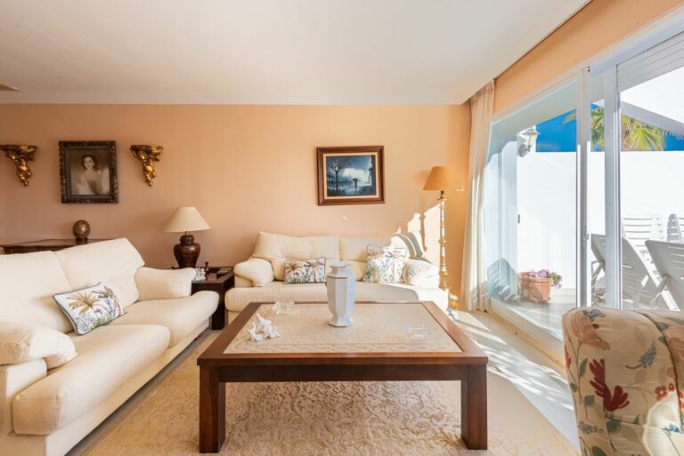 676d698382b3a3d8e9648083aed10b42 - 7