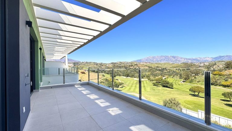 679bea419a6af35f0027b4fd45c7b7f3 - 1