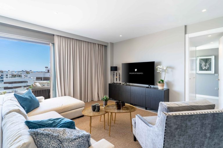 6a3daf4193b136274574a6f690dcd366 - 4