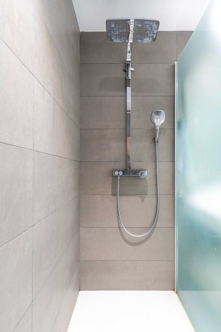 6a3daf4193b136274574a6f690dcd366 - 9