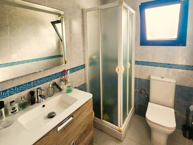 6a5215bc45f68e07a1b7db4418f44319 - 7