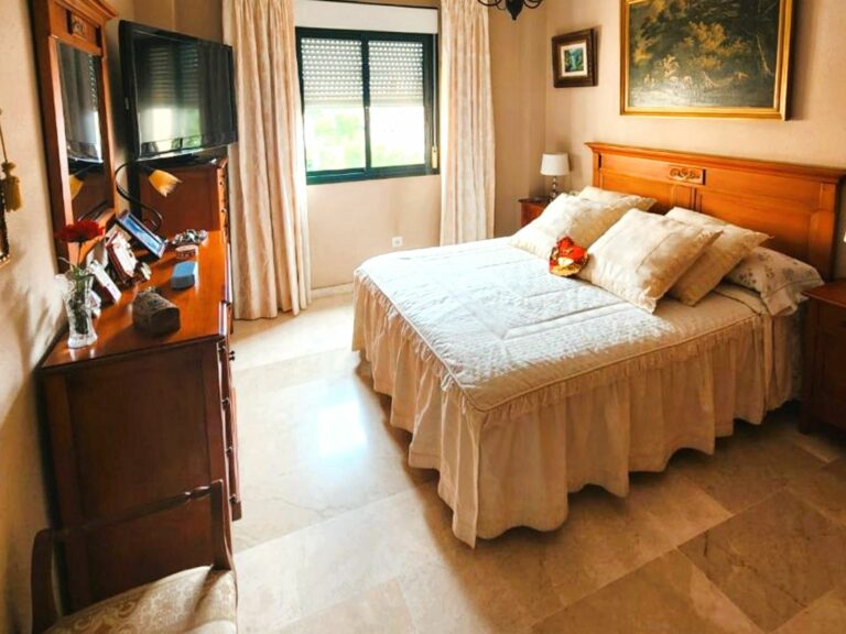 6a5215bc45f68e07a1b7db4418f44319 - 8