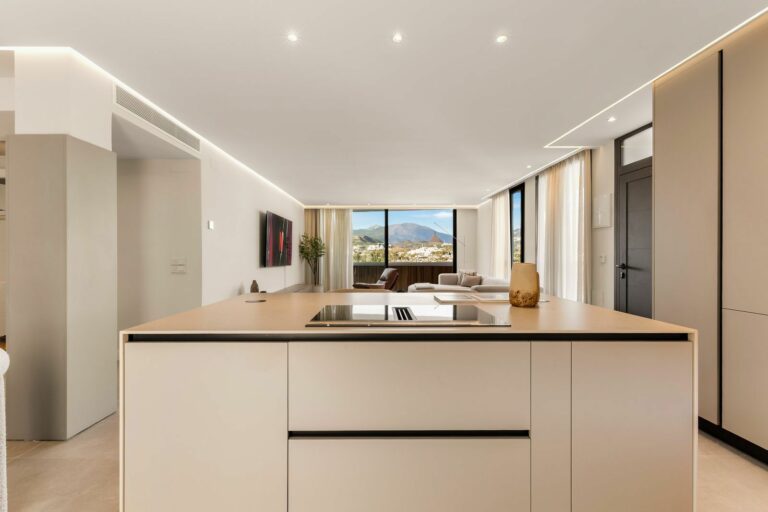 6a89a5693ddcac86705131e2377b96ba - 15