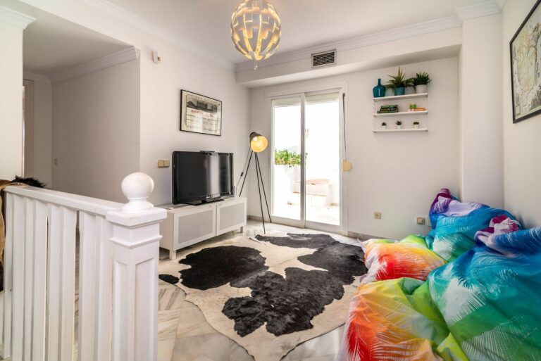 6ab8cdaf158ebdf496d33bc5a836d4af - 16