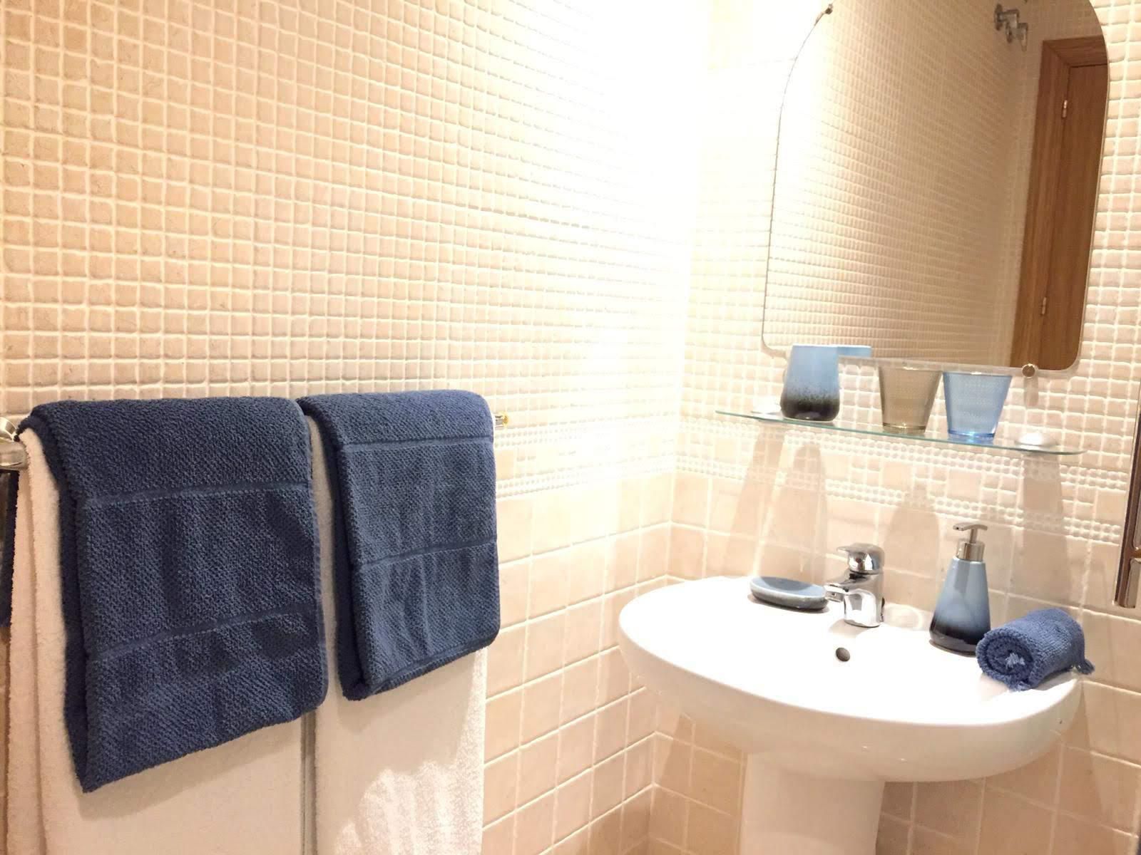 6af1966367b345a2454c68278f0d1f4c - 13