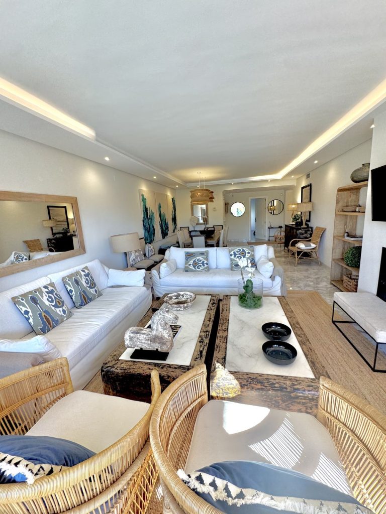 6b0ee2b1c6be9c287d0c703d361db4ae - 1