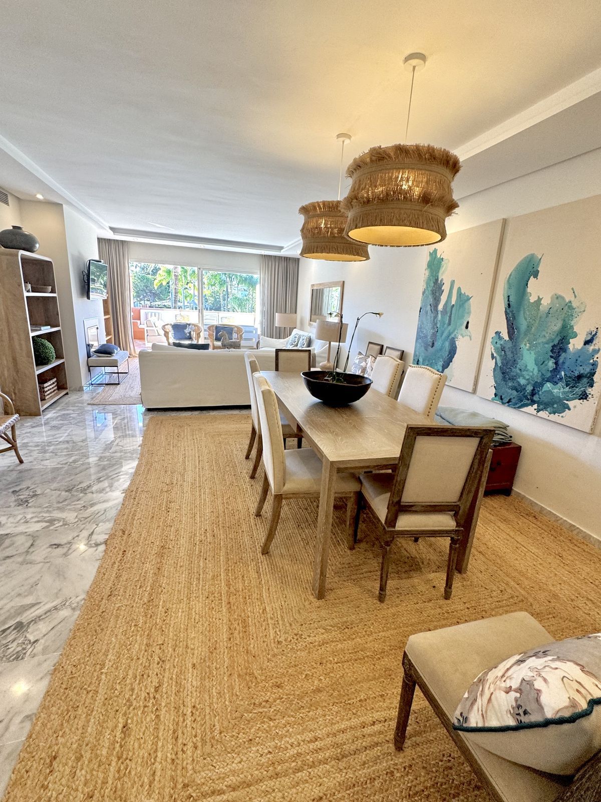 6b0ee2b1c6be9c287d0c703d361db4ae - 4