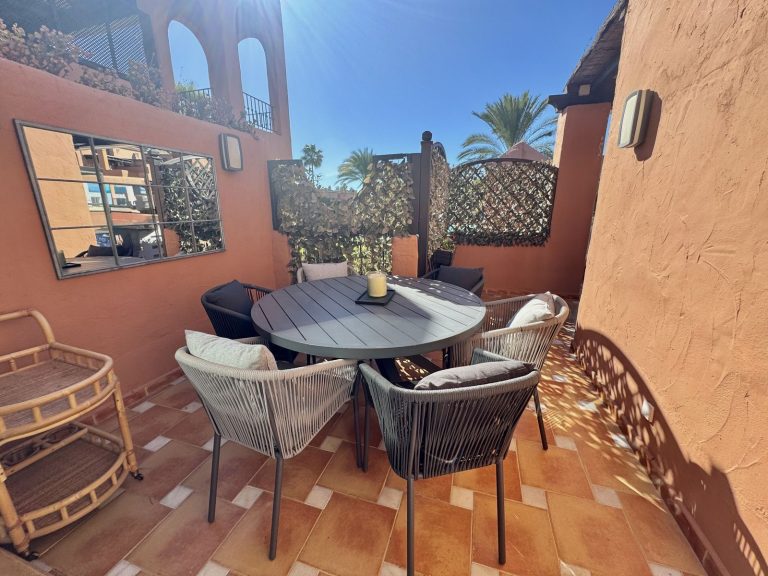 6b0ee2b1c6be9c287d0c703d361db4ae - 9