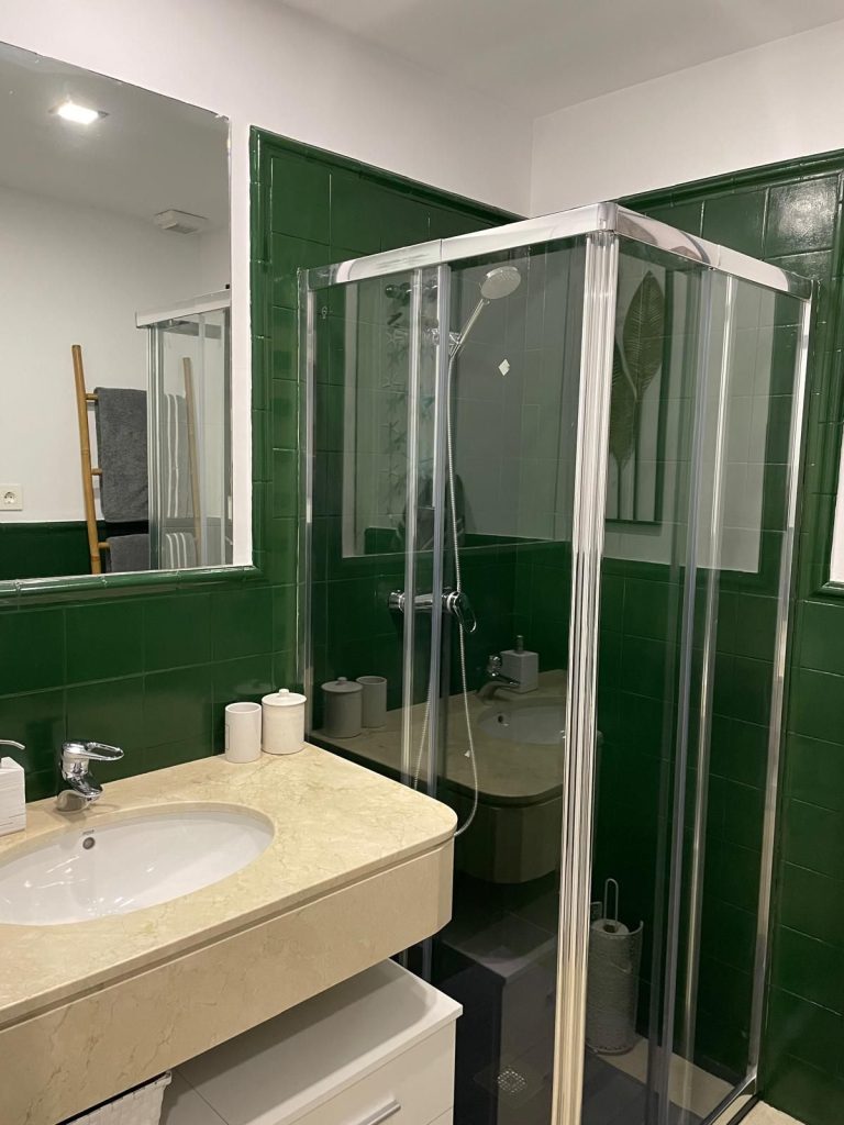 6b7b5cf578198a14c07537c61bad974a - 13