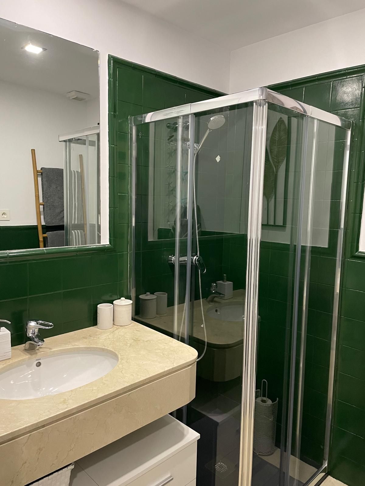 6b7b5cf578198a14c07537c61bad974a - 13