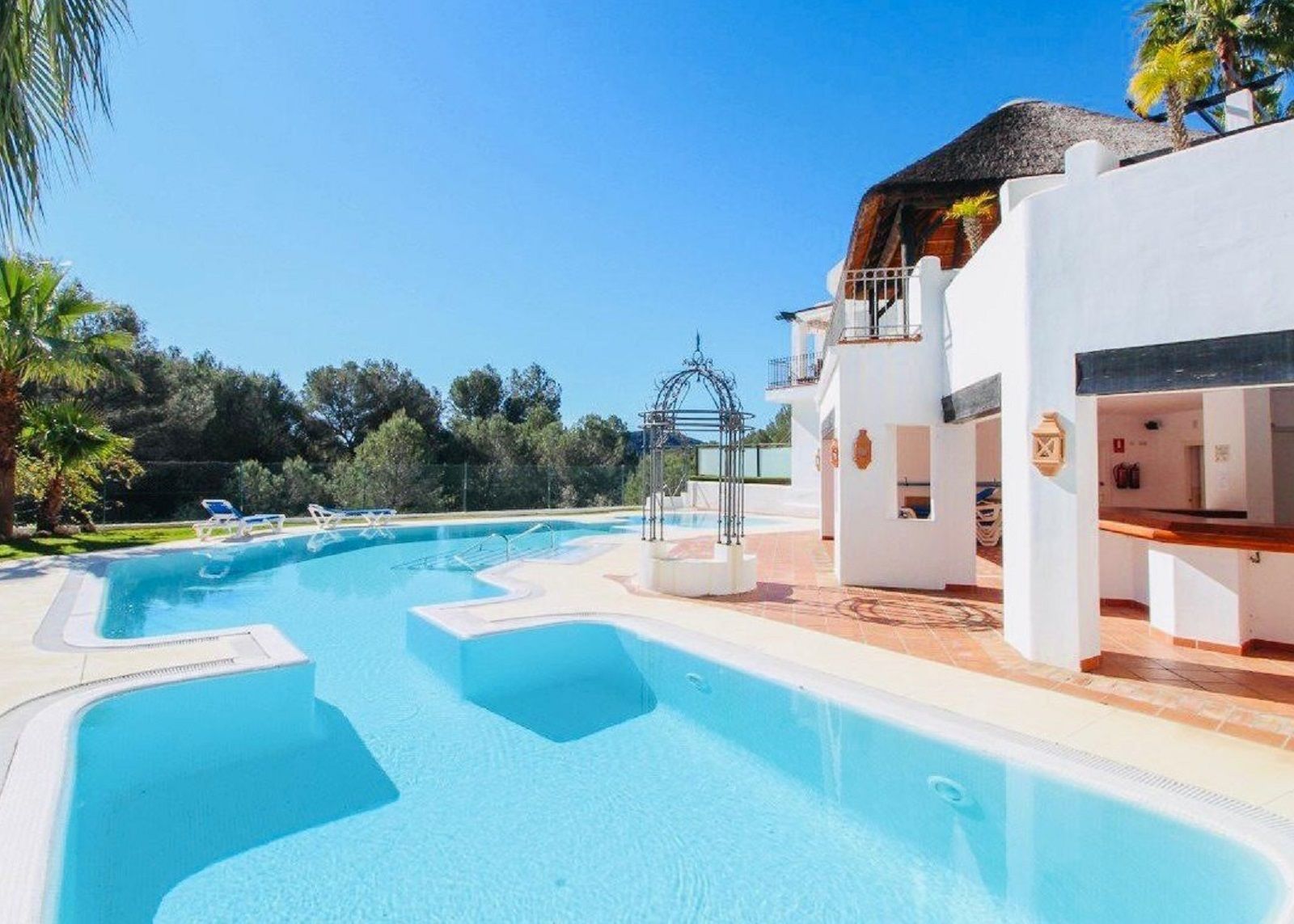 6b7b5cf578198a14c07537c61bad974a - 15