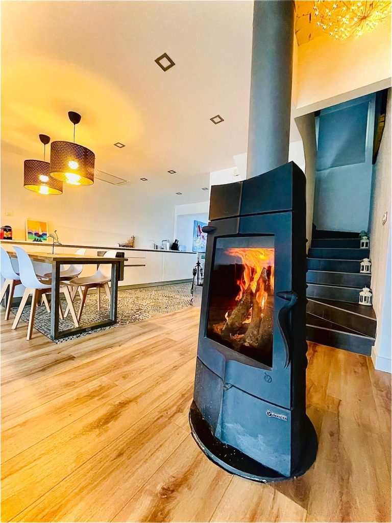 6b7b5cf578198a14c07537c61bad974a - 4