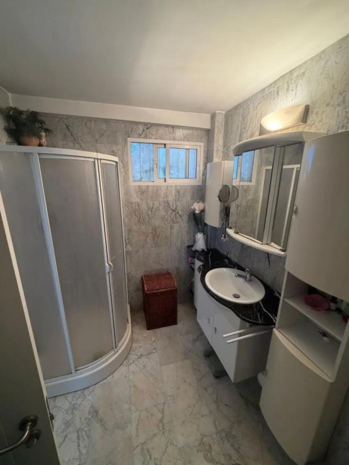 6bedb7a24b28173852713eac270b3659 - 6