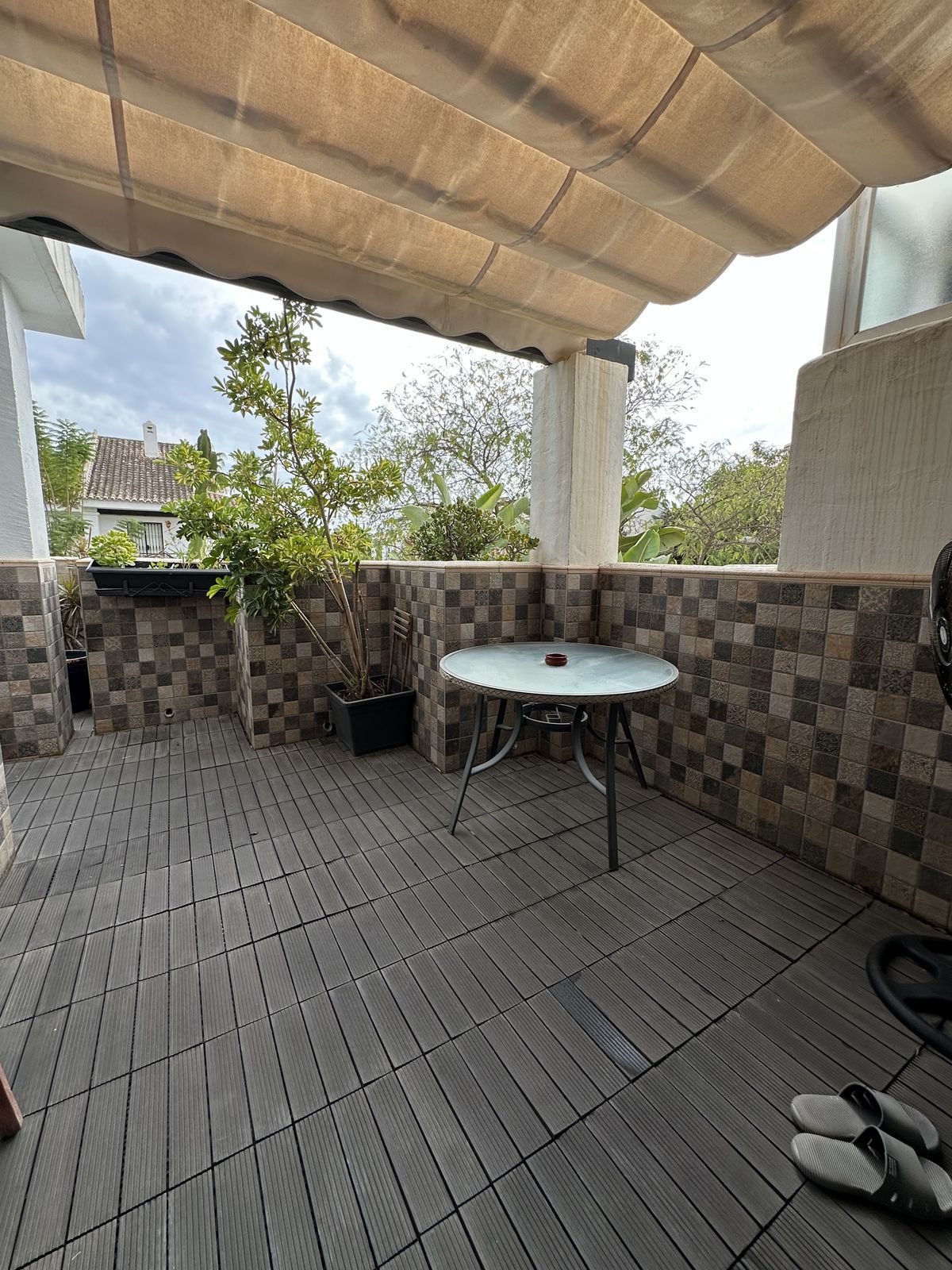 6bf4a3ef492c3cd1d1412c01c804db0f - 6