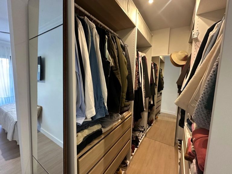 6d4e6155a70c151a9eef693c4035a23f - 13