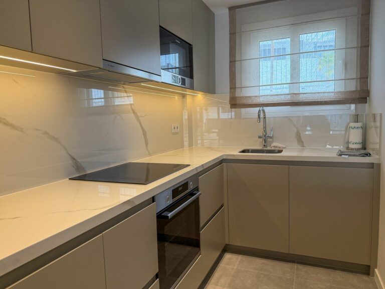 6eedb29fdafddbc9ac71931886b5a281 - 12