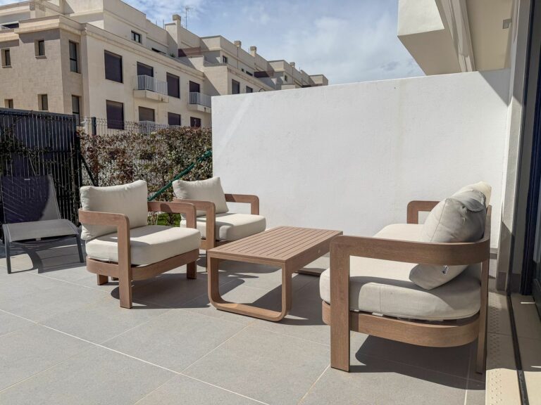 6eedb29fdafddbc9ac71931886b5a281 - 3