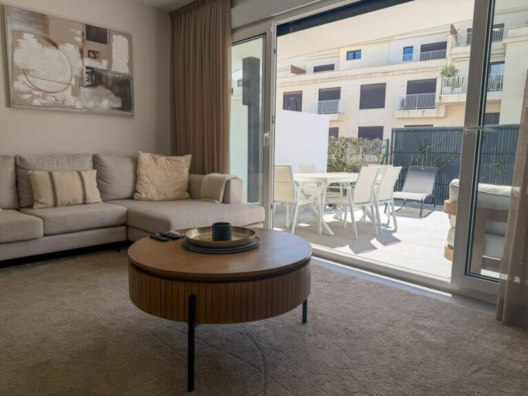 6eedb29fdafddbc9ac71931886b5a281 - 7