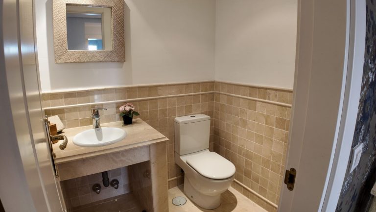 704794b72957f979df2caa92fdcdac7f - 9