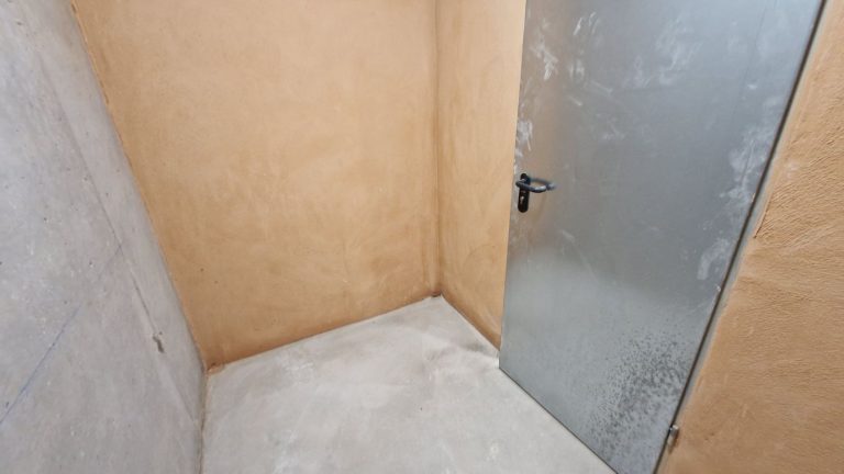 708199441c39f1578f2a4d9623f9b6f6 - 16