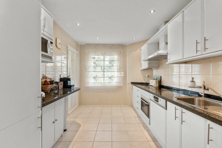 721e05b3c69090e5fa5e561cfb5f7314 - 6