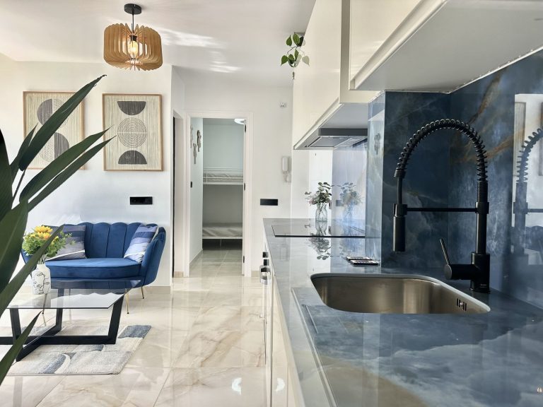 73583ce0b2ae0645da1034d58b9703bb - 8