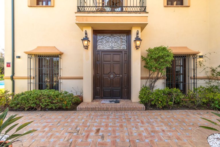 73a74ac9449fe7c13a0588ab165c6548 - 14