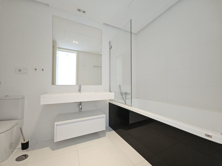 73ce02769bcafa69b7a30ba291408461 - 11