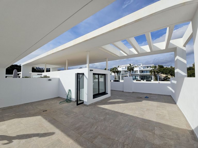 73ce02769bcafa69b7a30ba291408461 - 6