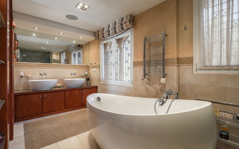 73fd1fadacd52d2ca27b37f85743c654 - 10