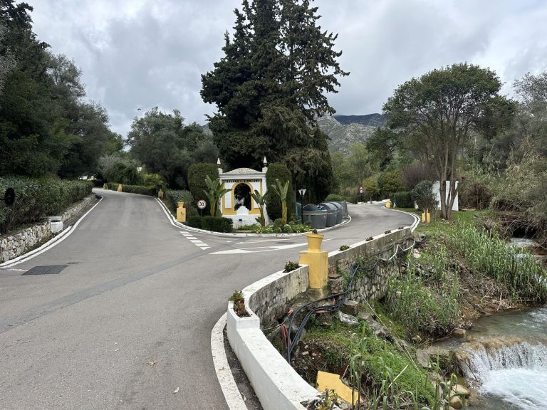 742505500ccb5a3886f238de9d40b7be - 10