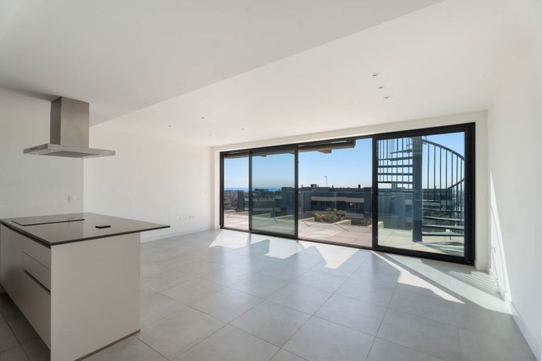 748f7f49a8f40320376515d95988fca0 - 2