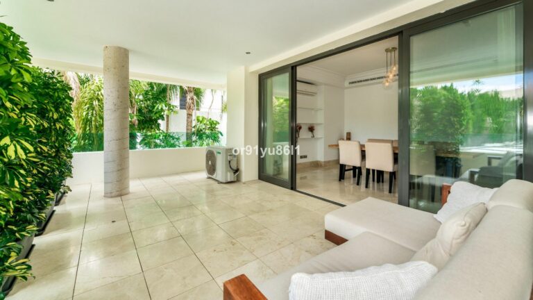 74c154b974be60fc9012a81f7bbb6b9d - 10