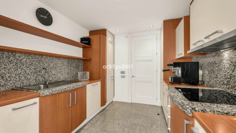 74c154b974be60fc9012a81f7bbb6b9d - 14