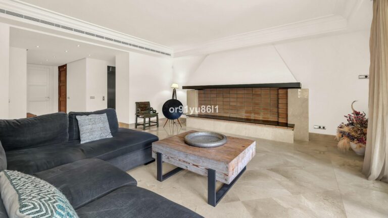 74c154b974be60fc9012a81f7bbb6b9d - 6