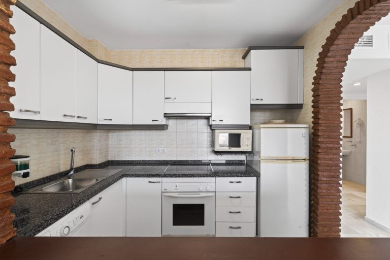 75a6c6cf790f74729878b19352a1dde7 - 5