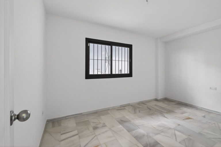 75a6c6cf790f74729878b19352a1dde7 - 6