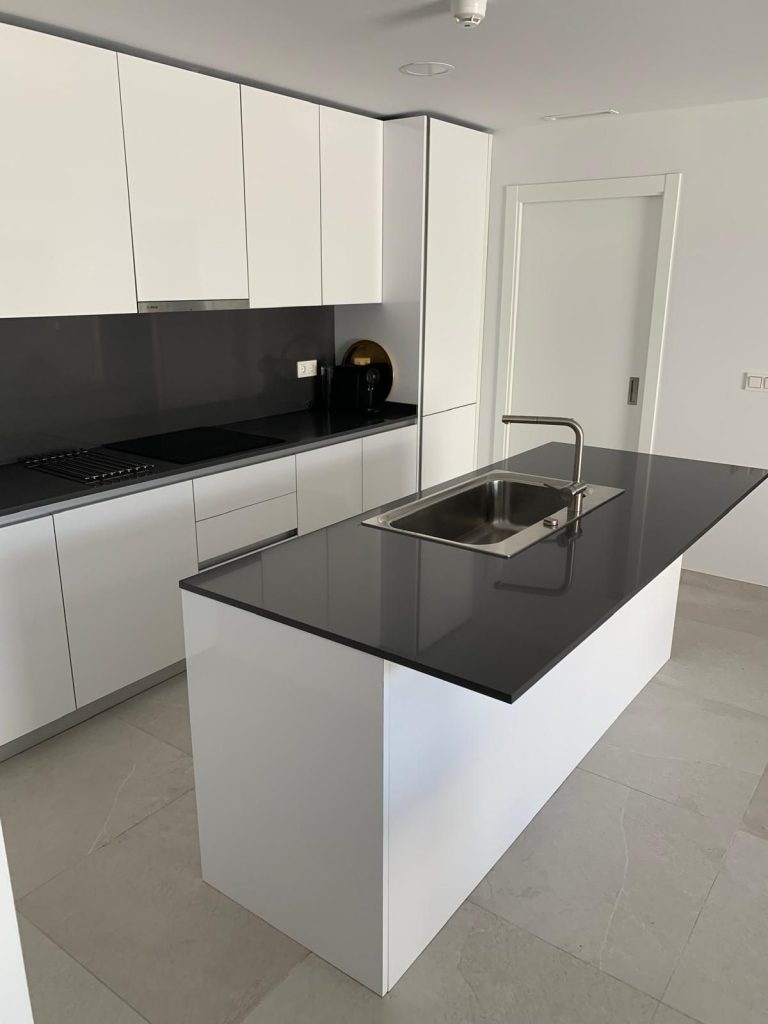 766625c326ebbad134eef6232f79c5e7 - 14