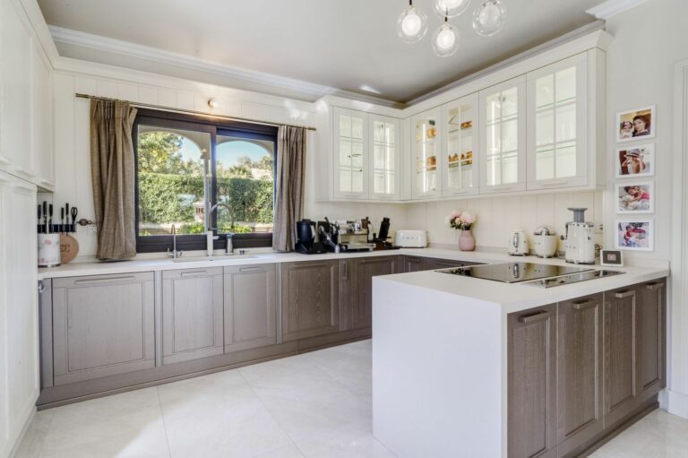 76762b8ecb43e6ebd3be9c5df784ceea - 8